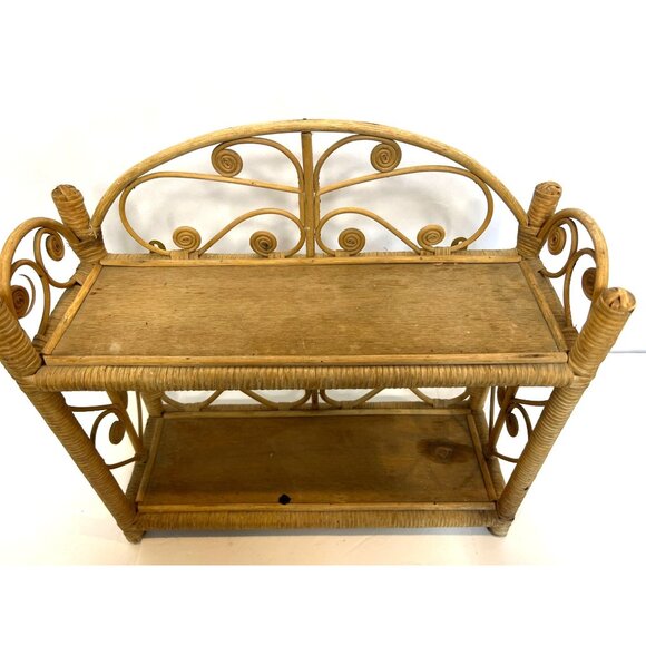 Vintage 1970s Rattan Wicker Wall Mounted Standing 2-Tier Shelf Spiral Scroll - Picture 5 of 11